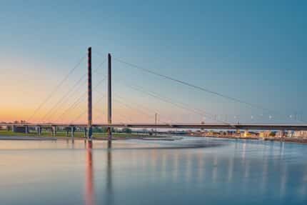 Der Rhein in Düsseldorf: Ein Fluss voller Geschichte, Kultur und Lebensqualität